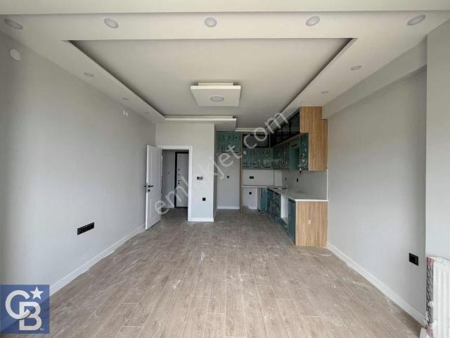 2+1 Geniş Ara Kat Deniz Manzaralı Sıfır Satılık Daire