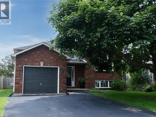 21 Glengary Crescent, Caledonia, ON, N3W 2L7 house for sale | Listing ID 40863 | Royal LePage