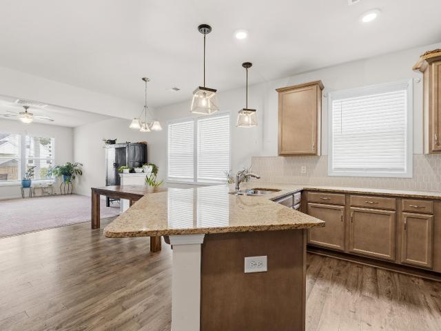 21 Harvest Glen Drive