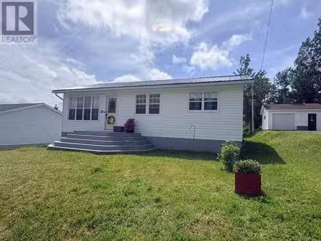 21 Harbourview Terrace, Lewisporte, NL, A0G 3A0 house for sa.
