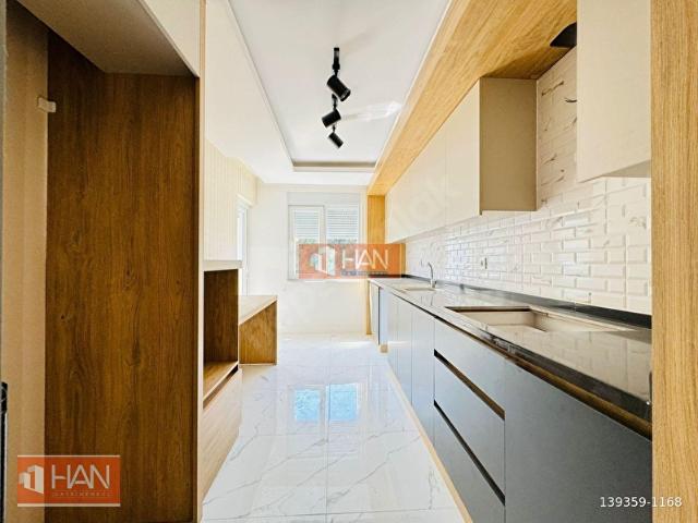 2+1 HAVUZLU SİTE İÇİ ÇİFT BALKON HERŞEYİ AYRI 105 M2 KATTA ASANSÖRLÜ SON DAİRE
