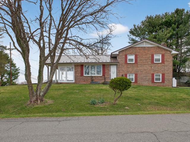 21 Highland Park Dr