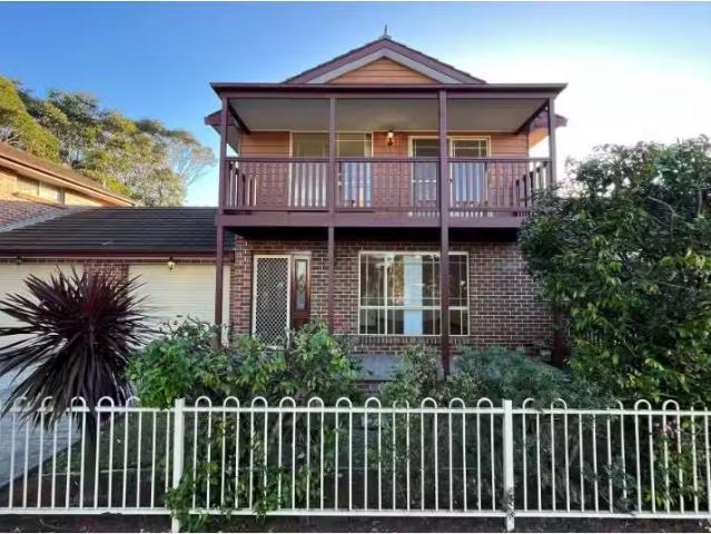 2/1 Hope Street, Towradgi Townhouse for rent Listed by Erin O.