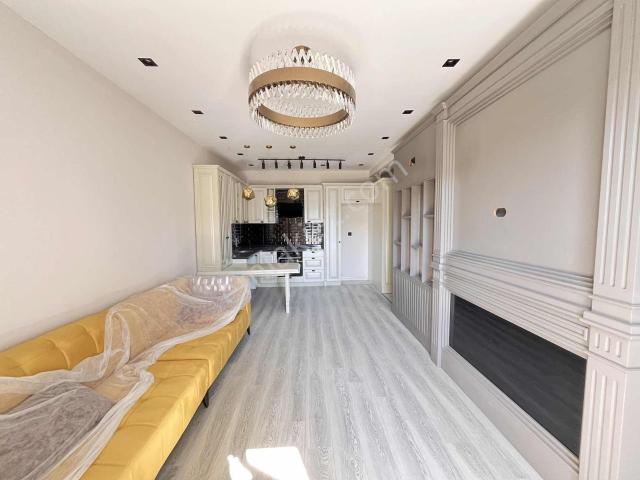 2+1 Jakuzili Full Eşyalı İskan+havuzlu Denize 150 M Lüks Premium