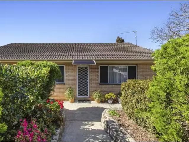 21 Joseph Street, BATEHAVEN House for rent Listed by R&h Leas.