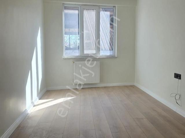 2+1 Kaplanlı Caddesi Üstünde Satılık Daire