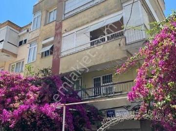 21 Karşıyaka Bahçelıevlerde Kıralık,bakımlı 2+1 Bahçe Katı