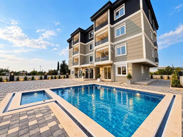 2+1 Katta Havuzlu Sıfır Daire