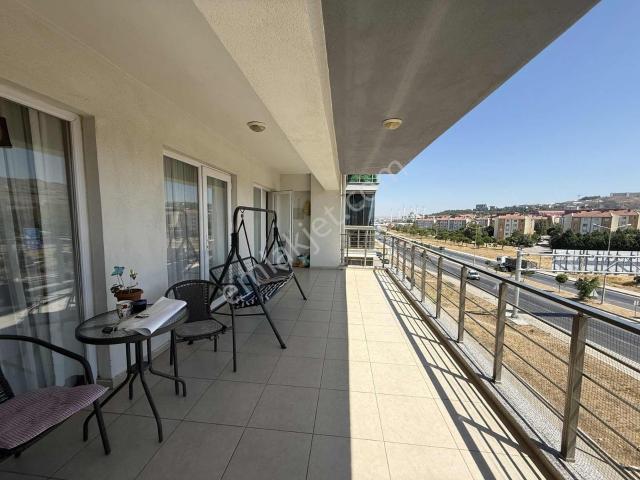 2+1 Kepez Çanlılar Sitesi Kapalı Otopark Geniş Teras Balkon