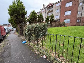 21 Kilvaxter Drive G46, 2 bed flat to rent, £850 pcm | PrimeLocation