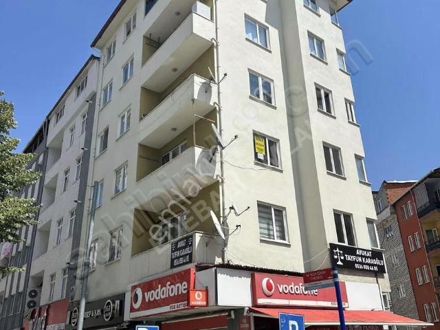 2+1 Kiralık Çarşı Merkezde Kiralık Daire ofis