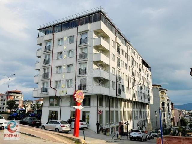 2+1 Kiralık Bahçelievlerde Anayol Üstü Daire