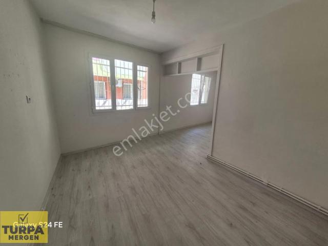 2+1 Kiralık Doğalgazlı Daire Karacaoğlan Mahallesinde