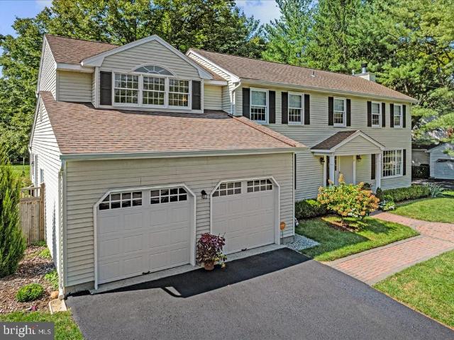 21 Landing Lane