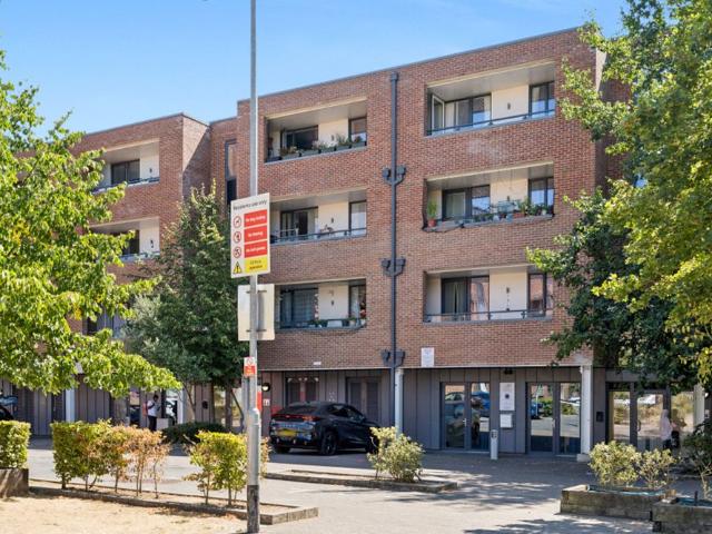 21 Ladysmith Road, Wealdstone, Harrow HA3, Studio to rent, £1,550 pcm | PrimeLocation