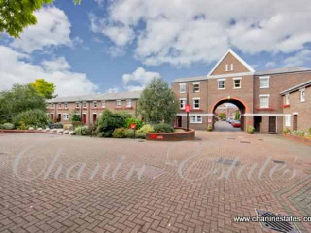 21 Lockesfield Place, Cubitt Town, London, E14 3AH, United Kingdom | 5 bed townhouse for rent #115913587 | Rentberry