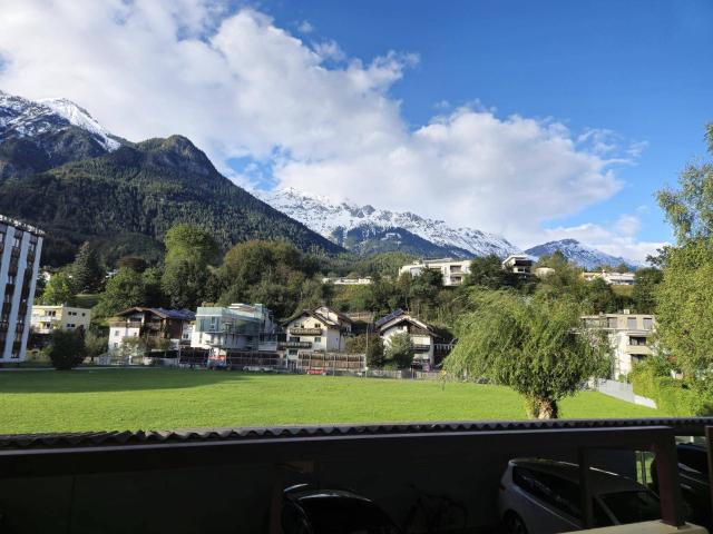 21 m² Garconniere mit Balkon und Bergblick in Innsbruck 2024 innen saniert