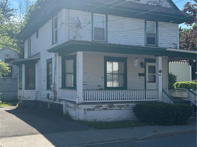 21 Maple Street