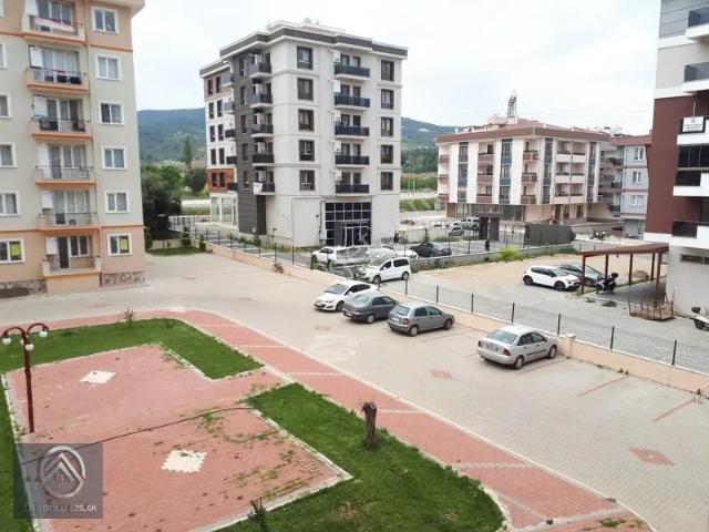 2+1 Mavi Evler Sitesinde Kiralık Daire Adliye Ve Çomü Yakını