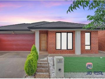 21 Maya Avenue, Thornhill Park VIC 3335 House For Rent | Domain