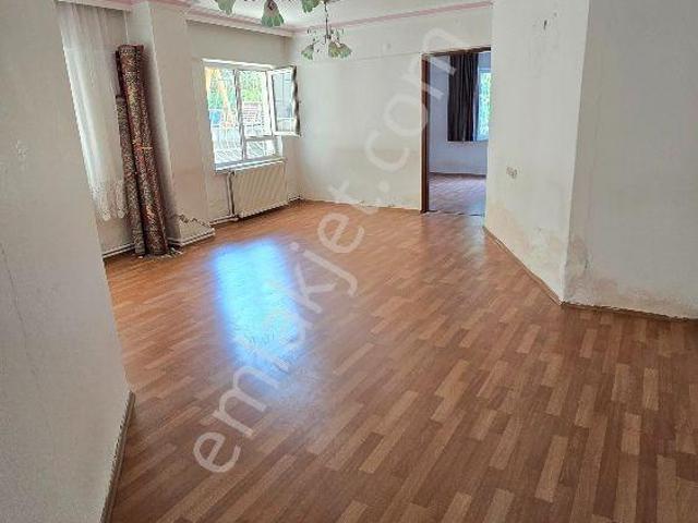 2+1 Merkezi Konum Bahçe Kullanımlı Park Manzaralı Satılık Daire Yıldız Emlak'tan