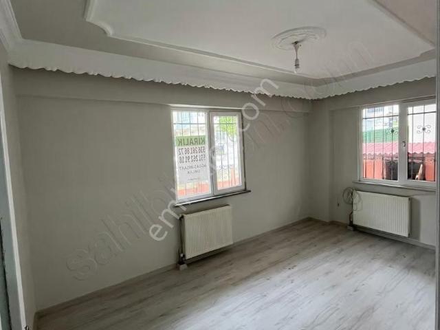 2+1 Merkezi Konumda Kiralık Giriş Kat Daire