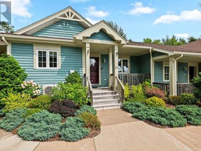 21 Millennium Drive, Chester, NS, B0J 1J0 townhouse for sale | Listing ID 202622 | Royal LePage