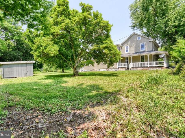 21 N York Road