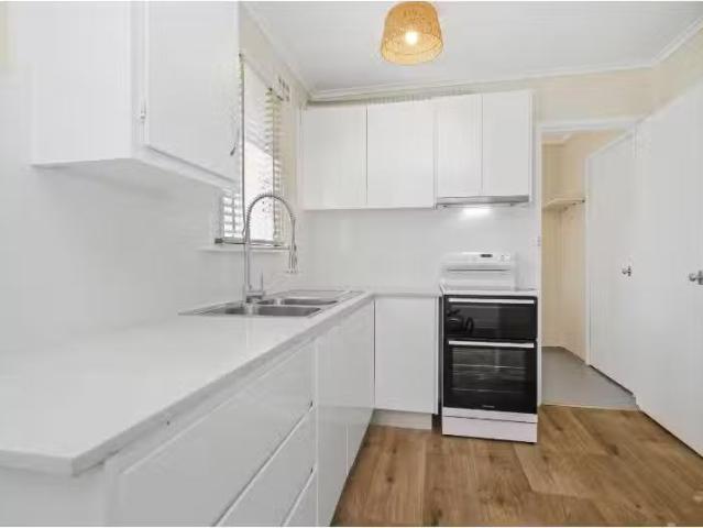 21 O’neile Crescent, Lurnea House for rent Listed by Leasing.