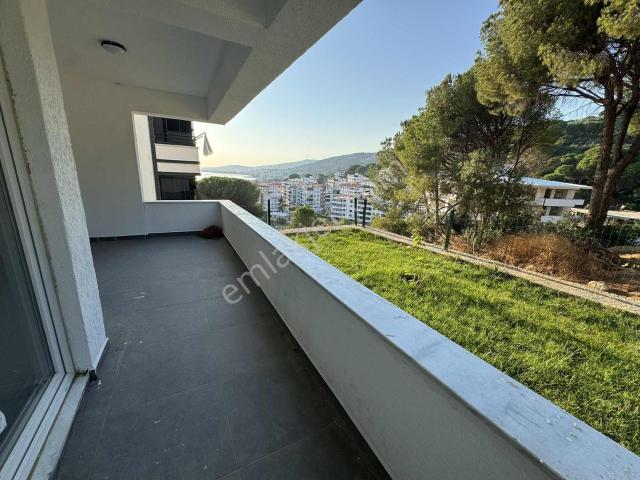 2+1 Çok Lüks Yerden Isıtmalı Deniz Manzaralı Kiralık Daire