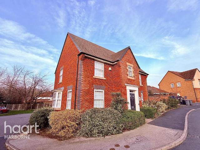 21 Perrott Way, Harborne 4 bed detached house to rent £2,250 pcm £519 pw
