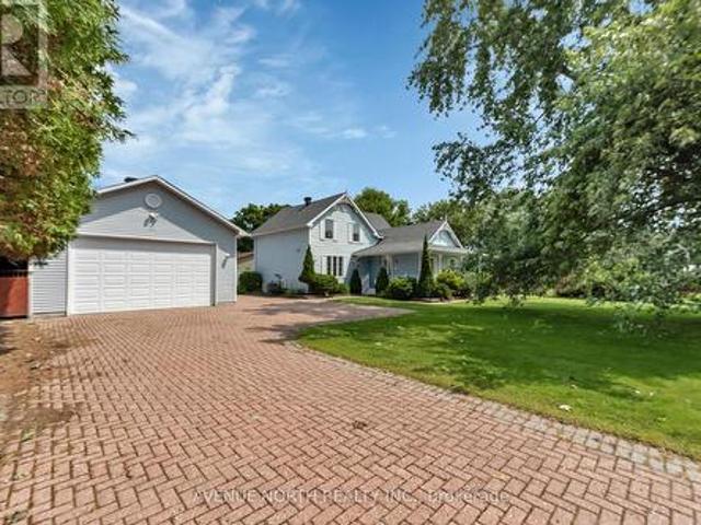21 Pilon Street, Russell, ON, K0A 1W0 house for sale | Listing ID X13218 | Royal LePage