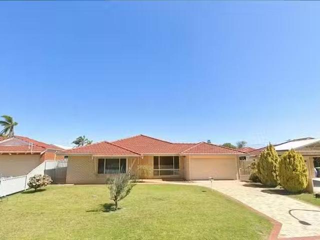 21 Porpoise Grove, Waikiki, WA 6169