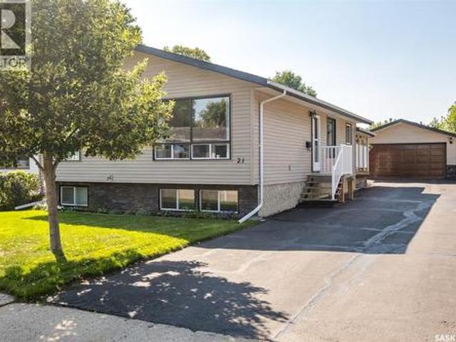21 Plaxton Place, Prince Albert, SK, S6V 6N6 house for sale | Listing ID SK046181 | Royal LePage