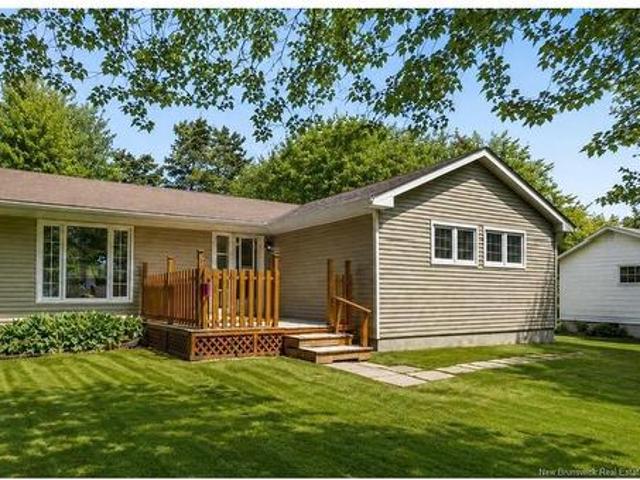 21 Pleasant St, Sackville, NB, E4L 4E7 house for sale | Listing ID NB141824 | Royal LePage