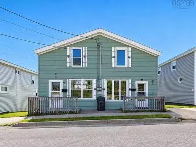21 Railroad Street, Whitney Pier, NS, B1N 2B3 house for sale.