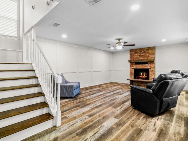 21 Red Oak Circle