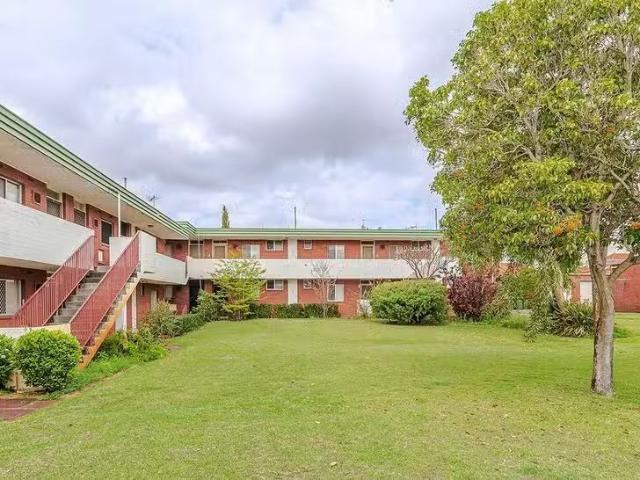 2/1 Rookwood Street, Mount Lawley, WA 6050