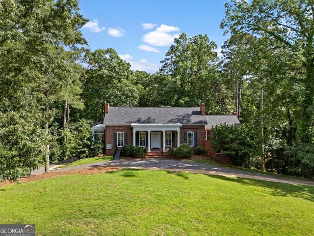 21 Rockridge Road SW