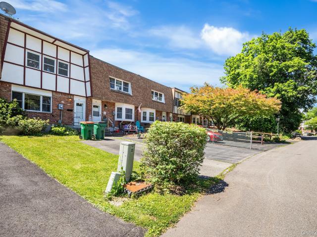 21 Roundtree Court