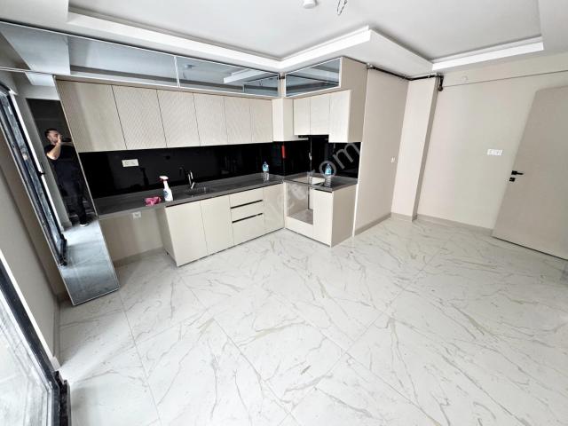 2+1 Sıfır Etlik Şehir Hastanesi Yakını Cadde Üzeri Yerden Isıtma