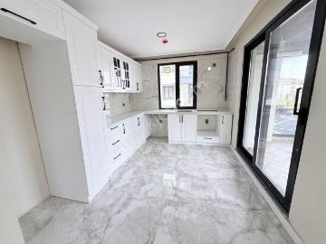 2+1 Sıfır Satılık Siteiçi Lüks Daire Avm Çaprazı Sekiz Kasımda