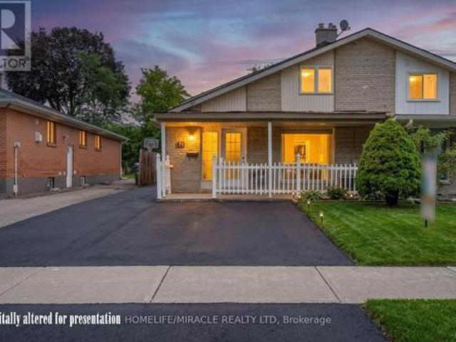 21 Sanagan Road, Toronto, ON, M9V 1R7 house for sale | Listing ID W13803 | Royal LePage