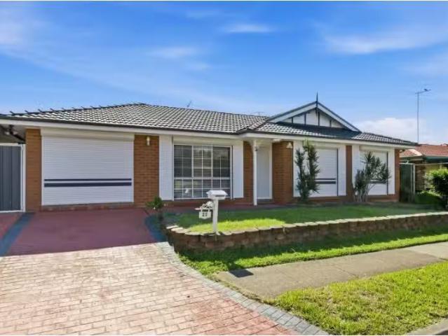 21 Sanctuary Park Drive, Plumpton House for rent Listed by Us.