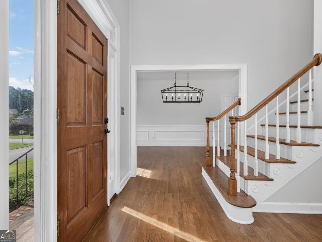 21 Saddlebrook Drive SE