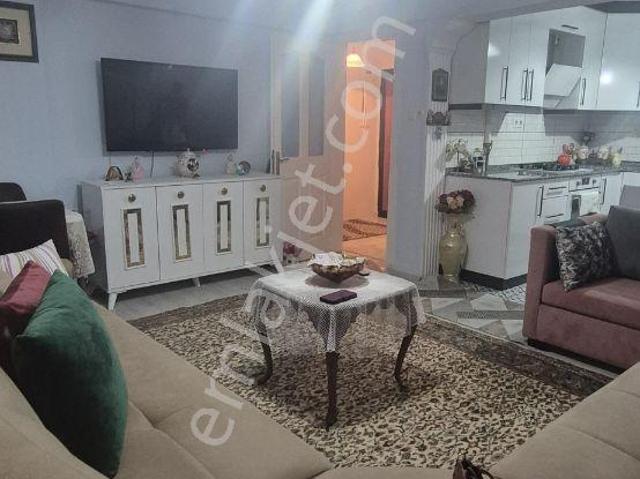 2+1 Satılık Daire Doğalgazlı Bakımlı