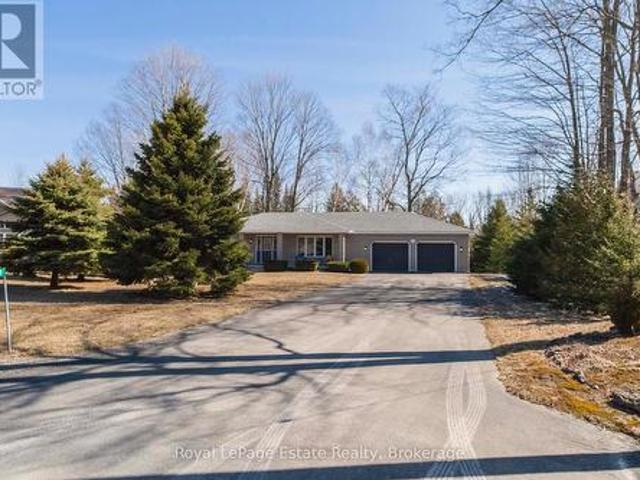 21 Sauble Woods Crescent, South Bruce Peninsula, ON, N0H 2G0 house for sale | Listing ID X12981 | Royal LePage