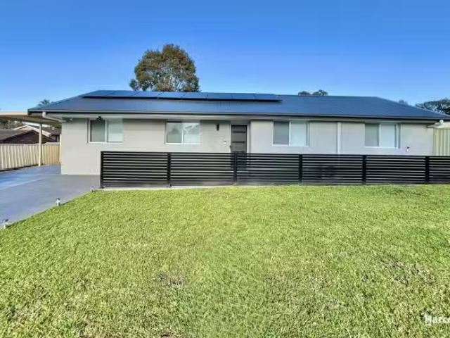 21 Semillon Crescent, Eschol Park House for rent Listed by Ca.