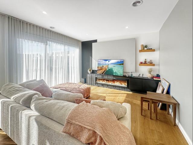 21 Serenade StreetDonnybrook VIC 3064, Australia