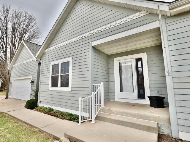 21 Settler Hill Cir, Madison, WI 53717 | MLS #2019